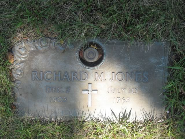 0100_clinton_cemetery